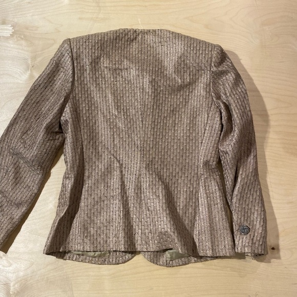 Ann May 100% Woven Silk Blazer size 10 (BT) - Picture 10 of 14